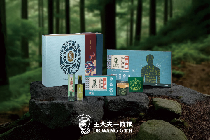 LABUBU 潛水員，單筆消費$999即可憑券購買